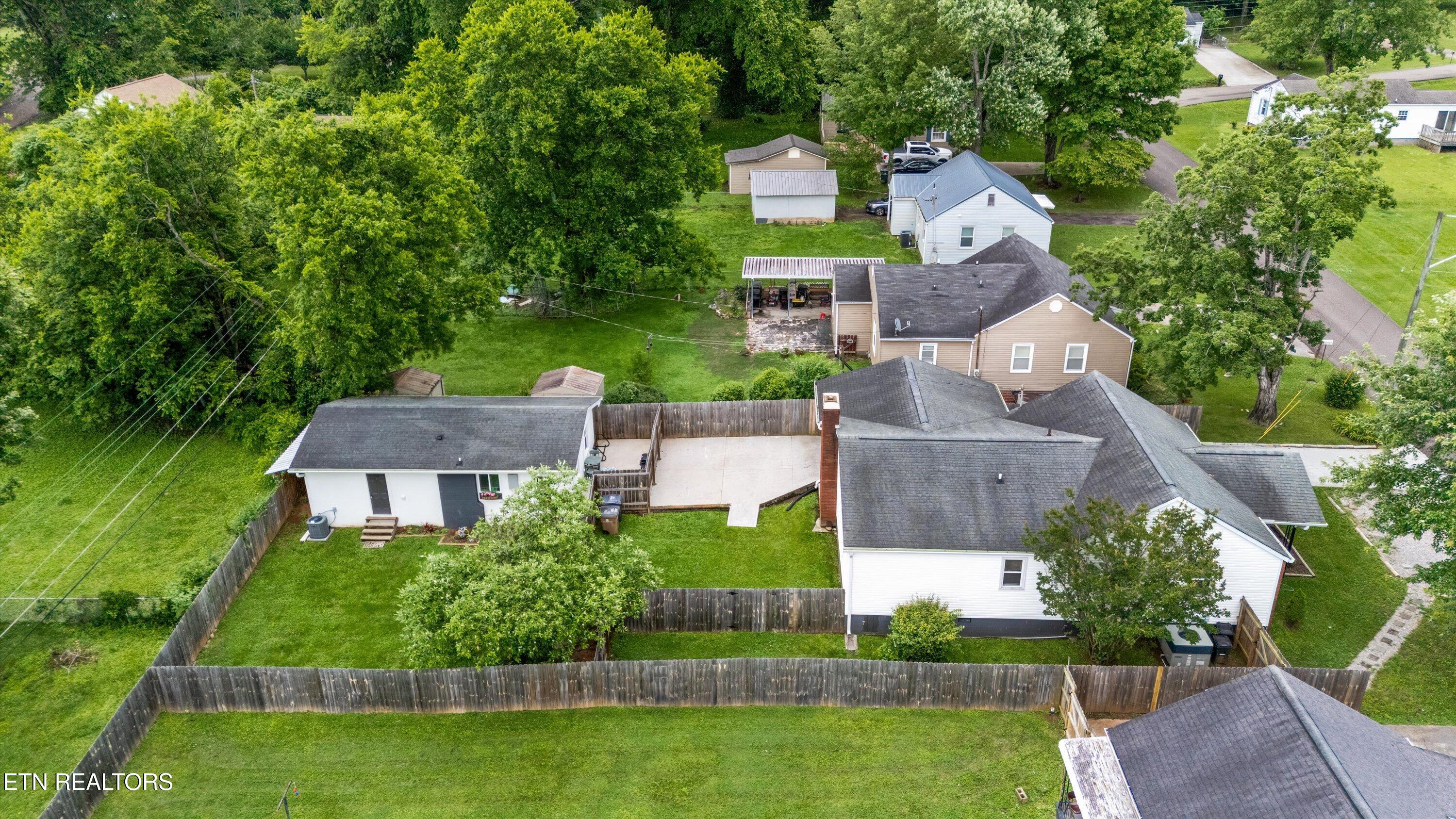 1925 Trotter Ave