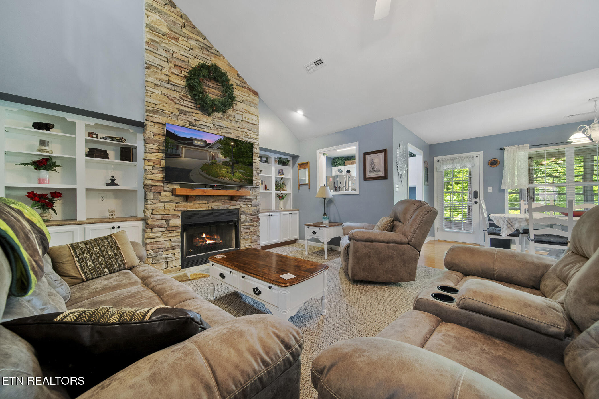 523 Apple View Way 409
