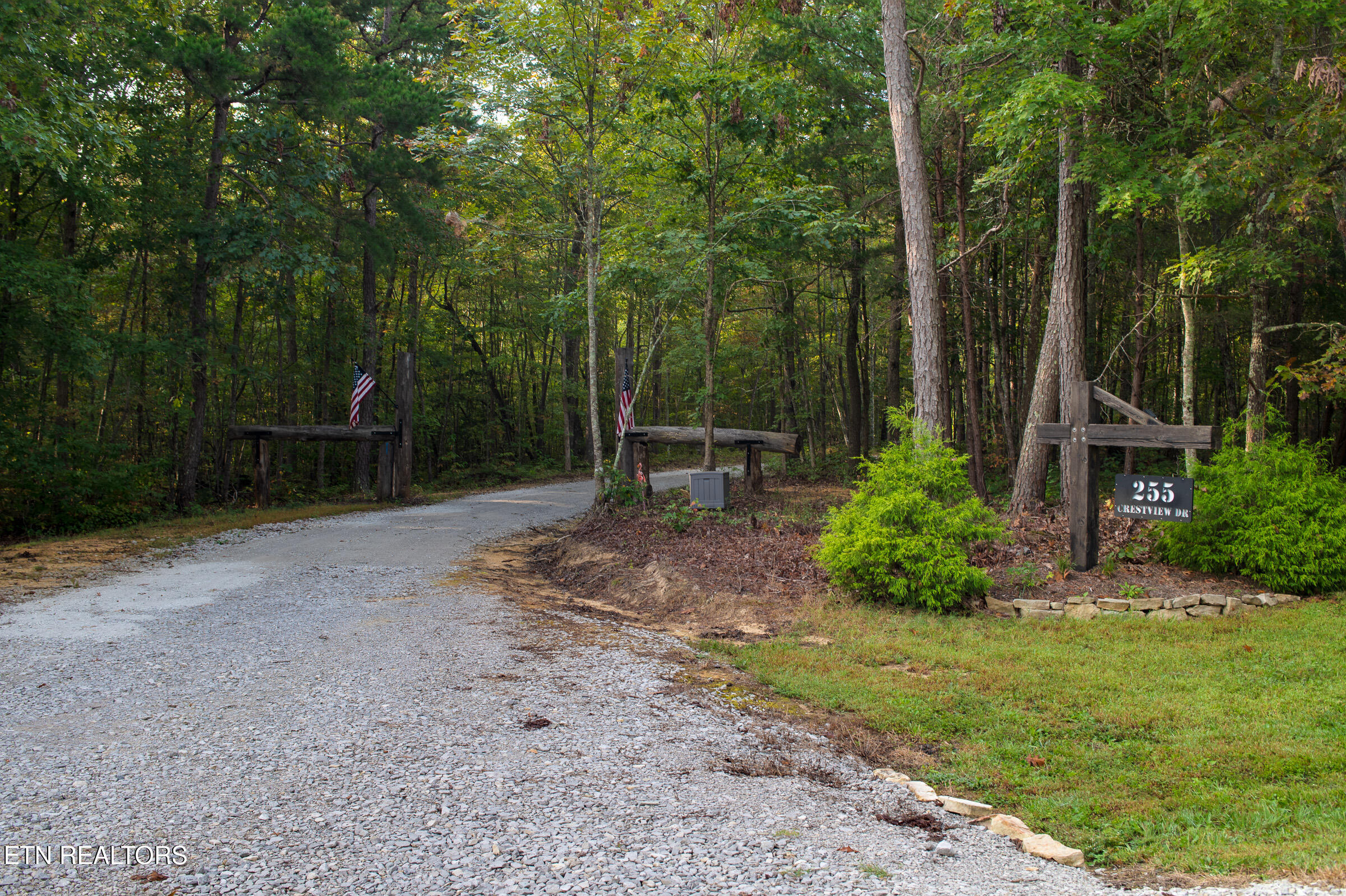 255 Crest View Drive