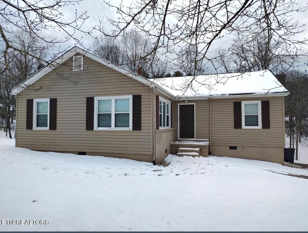 Photo of 3021 Sam James Rd, Maryville, TN 37803 (MLS # 1328264)