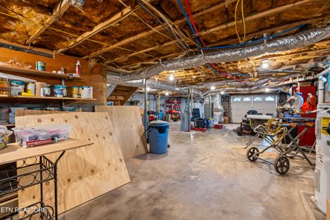 Tiny photo for 122 Shelby Loop, New Tazewell, TN 37825 (MLS # 1318560)