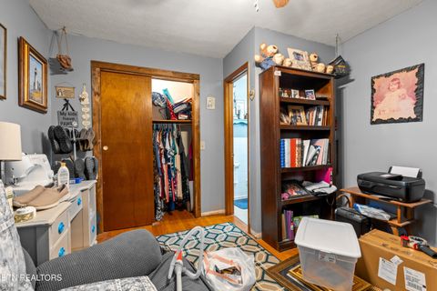Tiny photo for 122 Shelby Loop, New Tazewell, TN 37825 (MLS # 1318560)