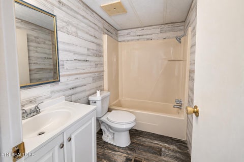 Tiny photo for 284 Payne Circle, Tazewell, TN 37879 (MLS # 1355670)