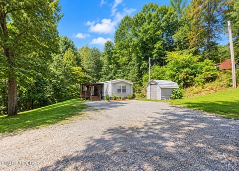 Tiny photo for 284 Payne Circle, Tazewell, TN 37879 (MLS # 1355670)