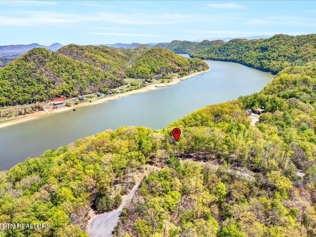 Photo of 49 Hickory Knoll Circle, Whitesburg, TN 37891 (MLS # 1331648)