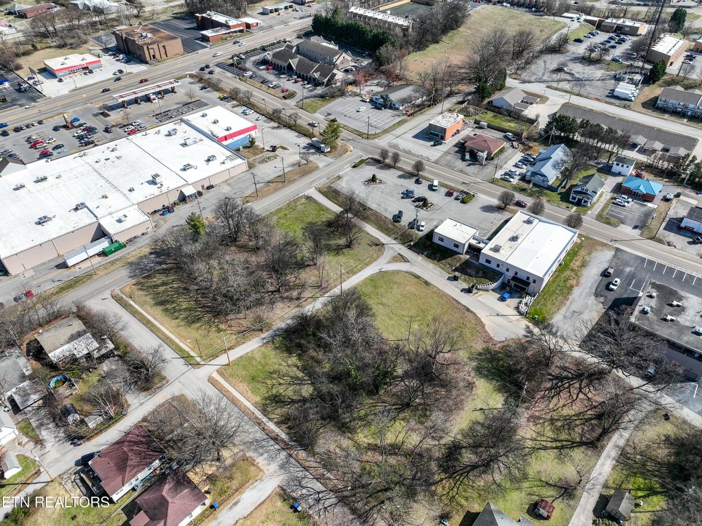 Photo of Sanderson St, Alcoa, TN 37701 (MLS # 1294591)