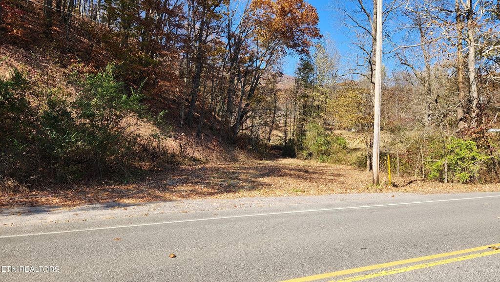 Photo of 00 Petros Highway, Oliver Springs, TN 37840 (MLS # 1245526)