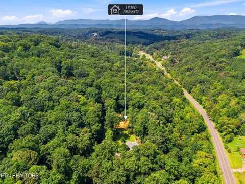 Tiny photo for 617 Skyline Drive, Clinton, TN 37716 (MLS # 1353613)