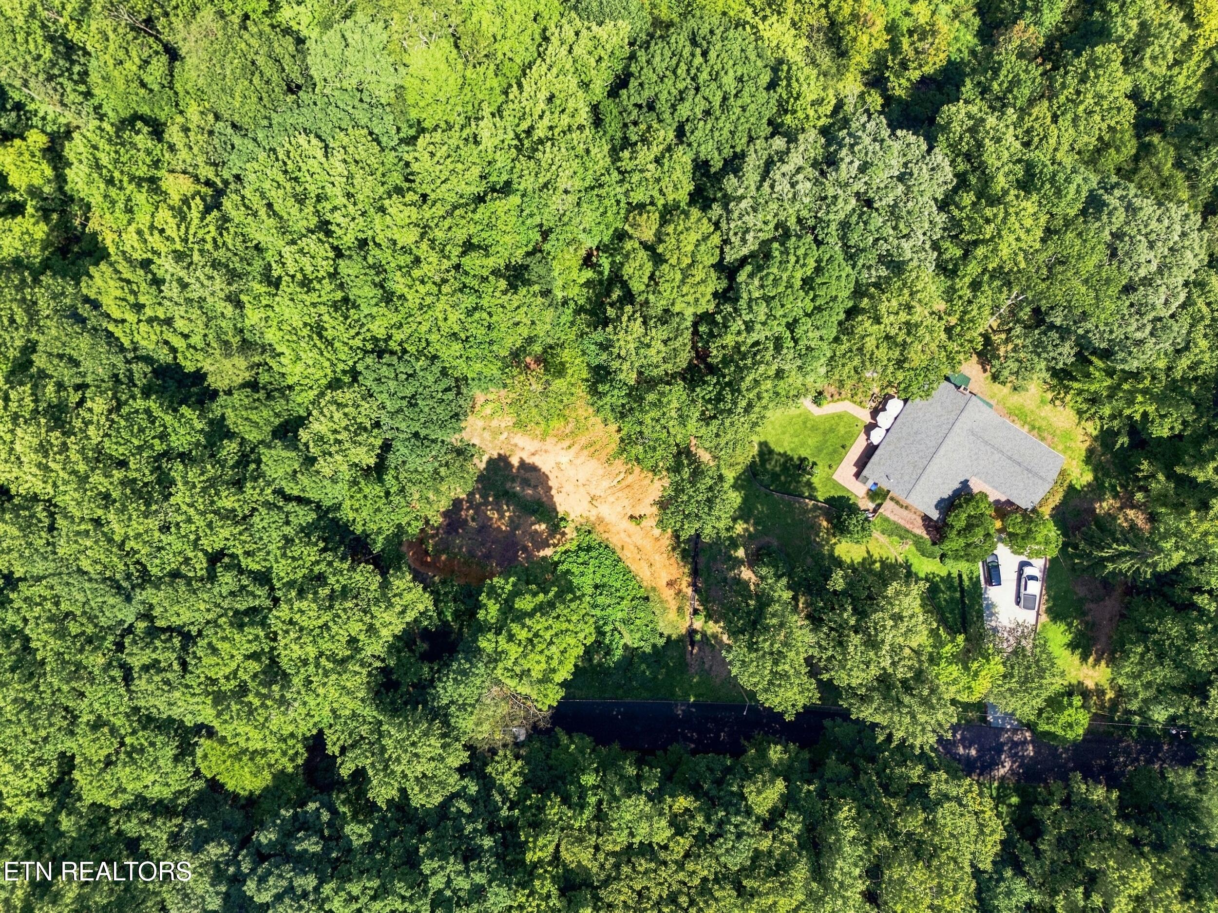 617 Skyline Drive
