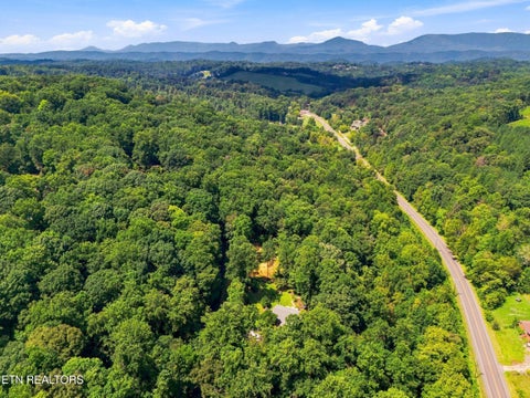 Tiny photo for 617 Skyline Drive, Clinton, TN 37716 (MLS # 1353613)