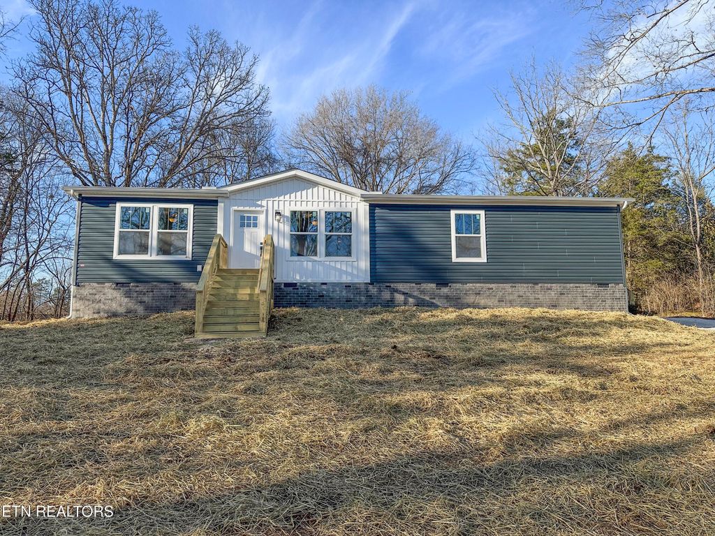 Photo of 8505 E Emory Rd, Corryton, TN 37721 (MLS # 1325348)