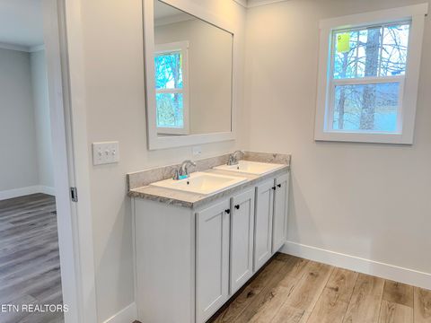 Tiny photo for 8505 E Emory Rd, Corryton, TN 37721 (MLS # 1325348)