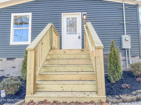 Tiny photo for 8505 E Emory Rd, Corryton, TN 37721 (MLS # 1325348)