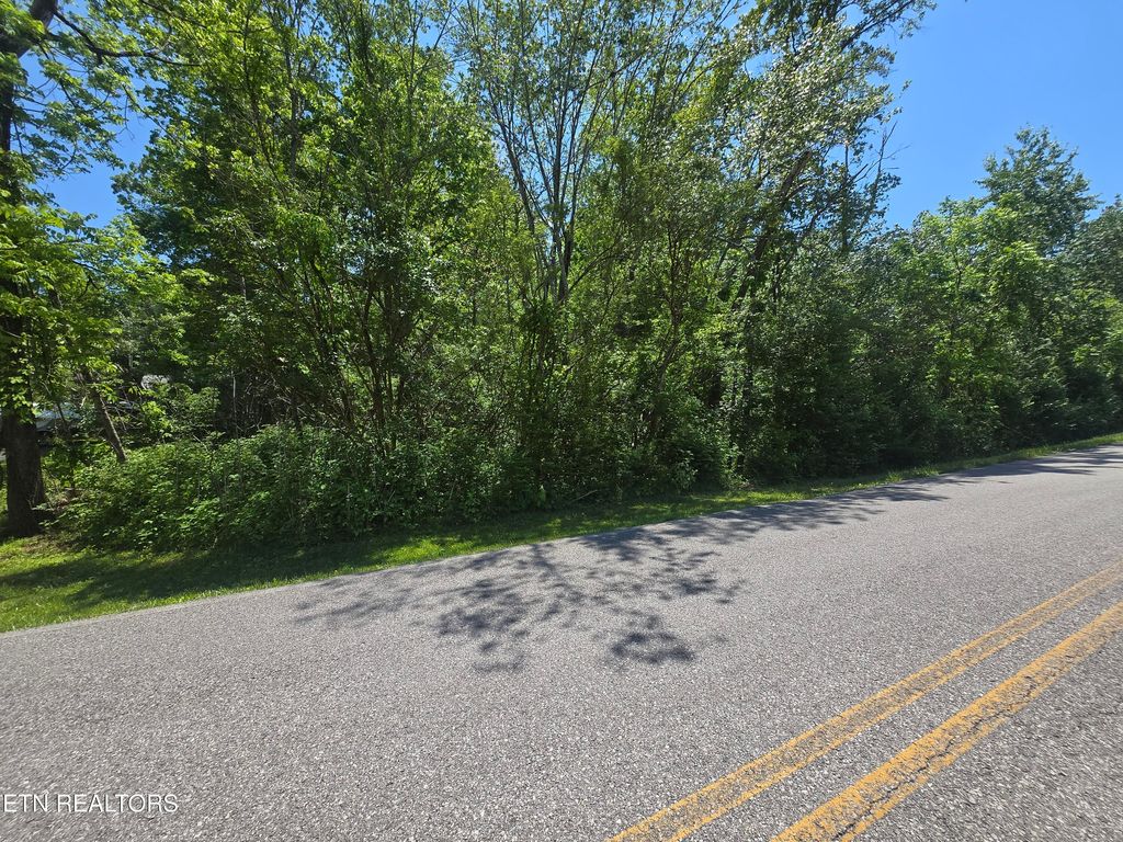 Photo of Brookhaven Drive, Crossville, TN 38555 (MLS # 1340940)