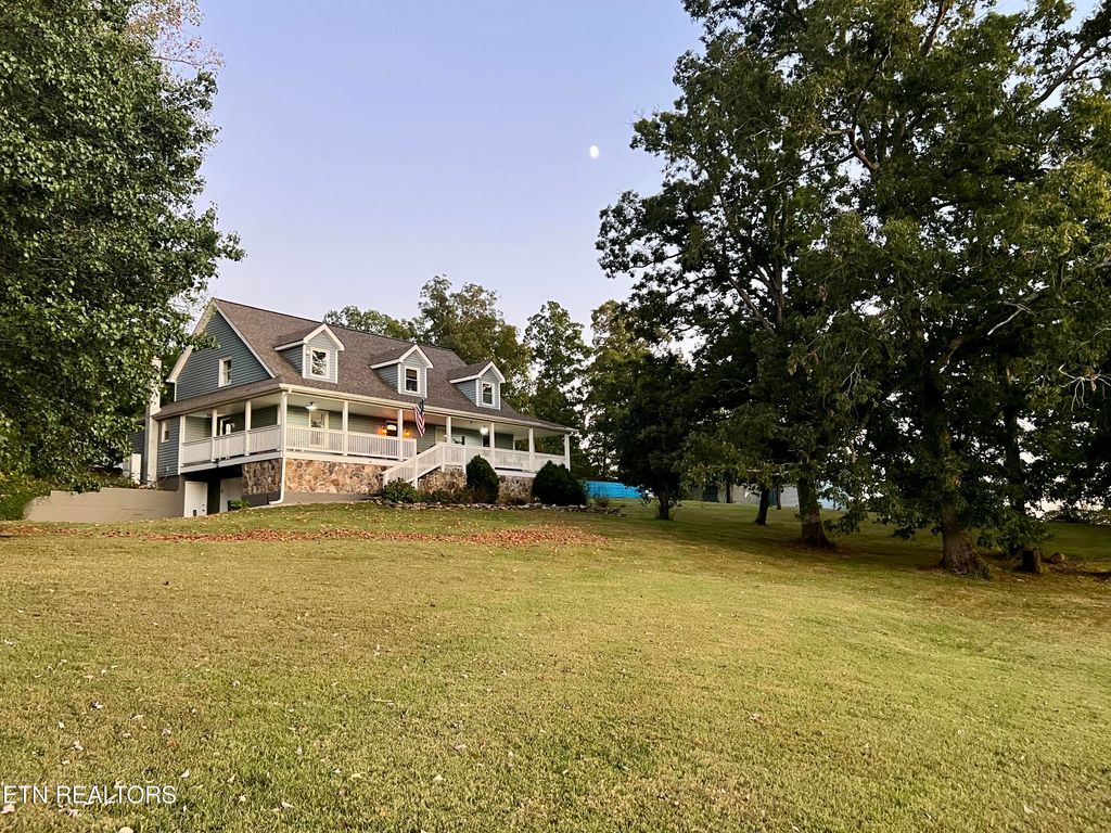 Photo of 28290 Highway 95 N, Greenback, TN 37742 (MLS # 1317465)