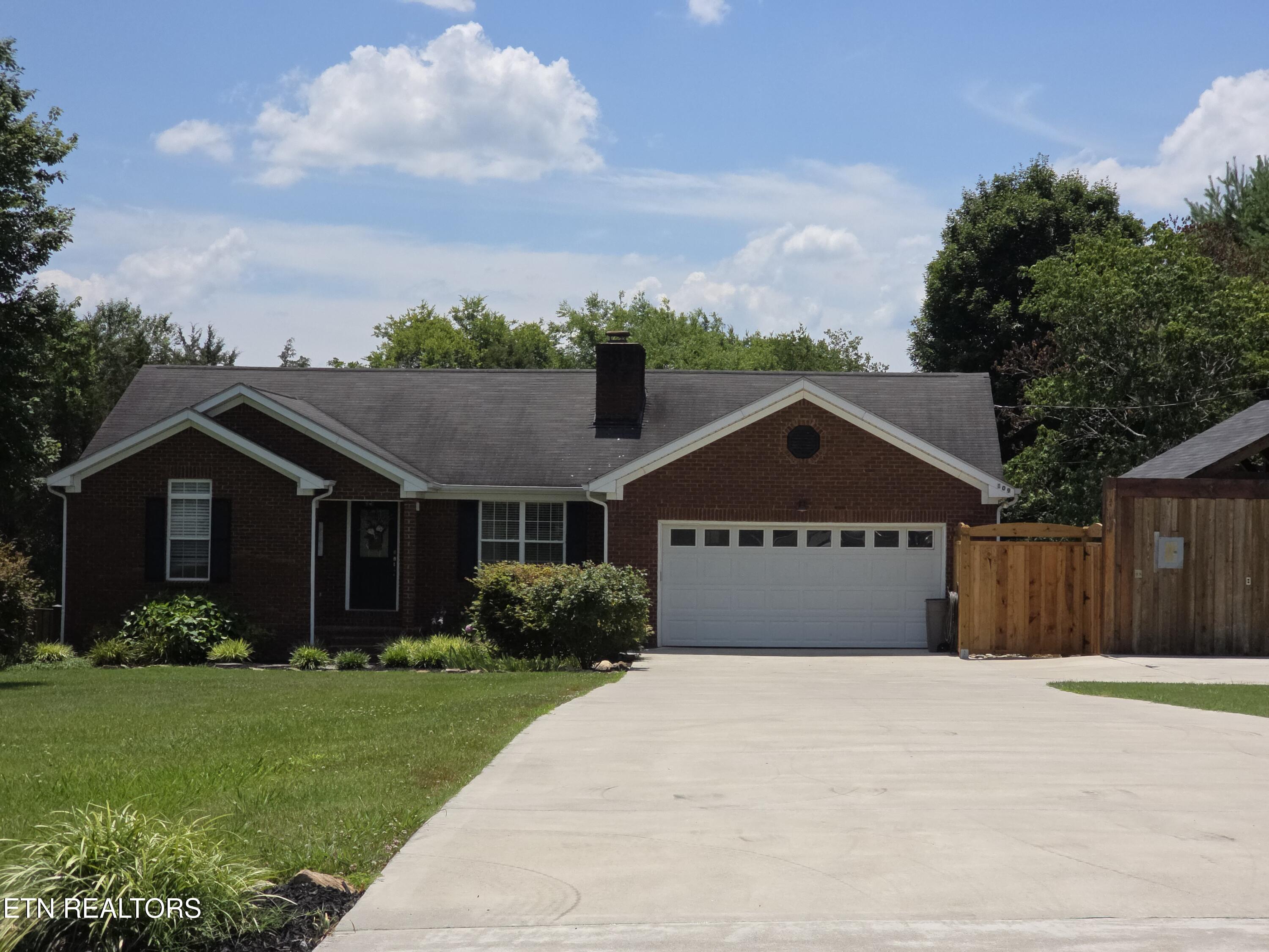 109 McDonald Rd