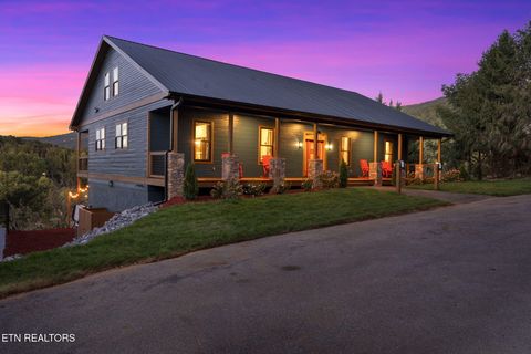 Photo of 3369 Robeson Rd, Sevierville, TN 37862 (MLS # 1326914)