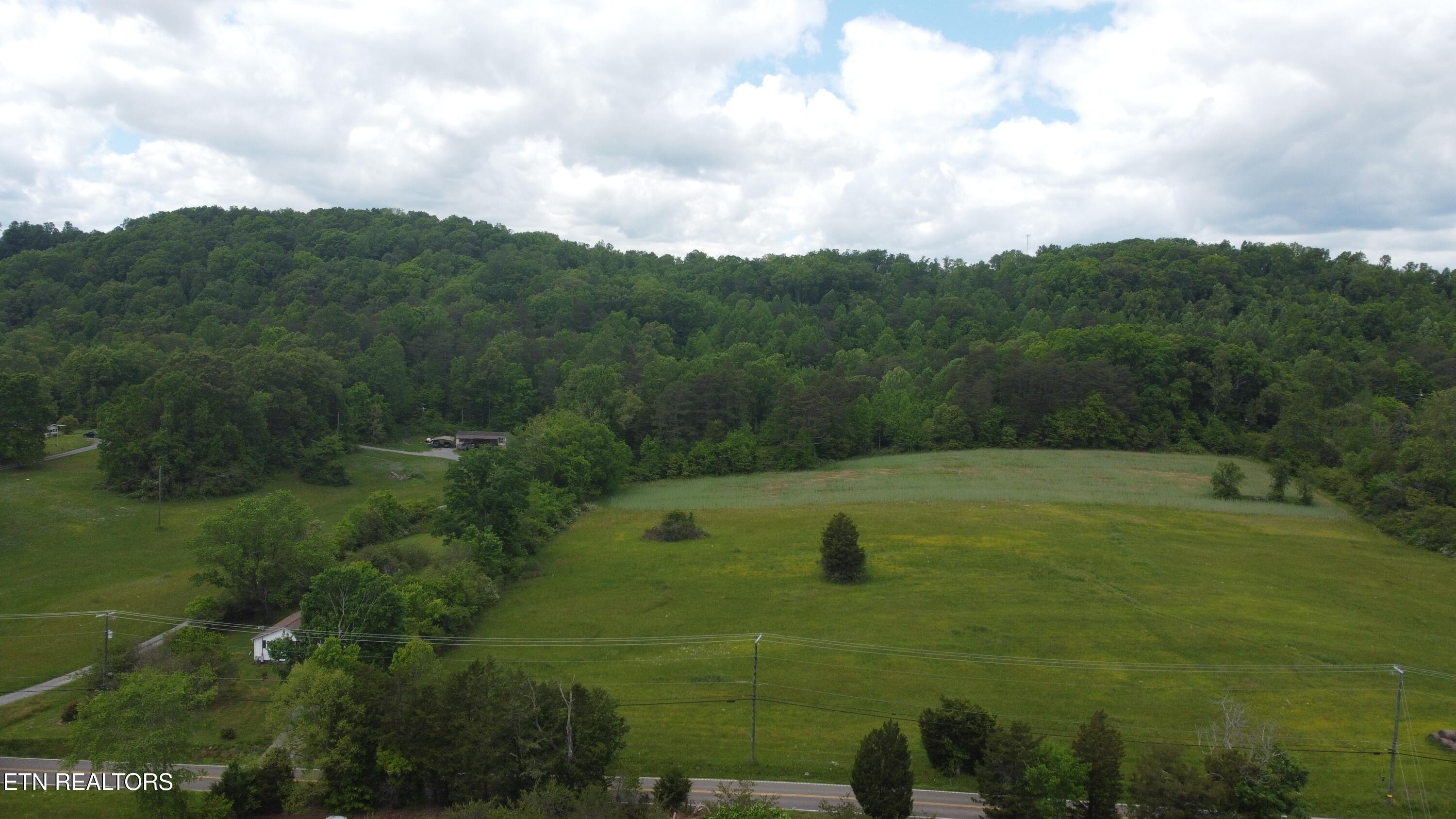 E Raccoon Valley Drive