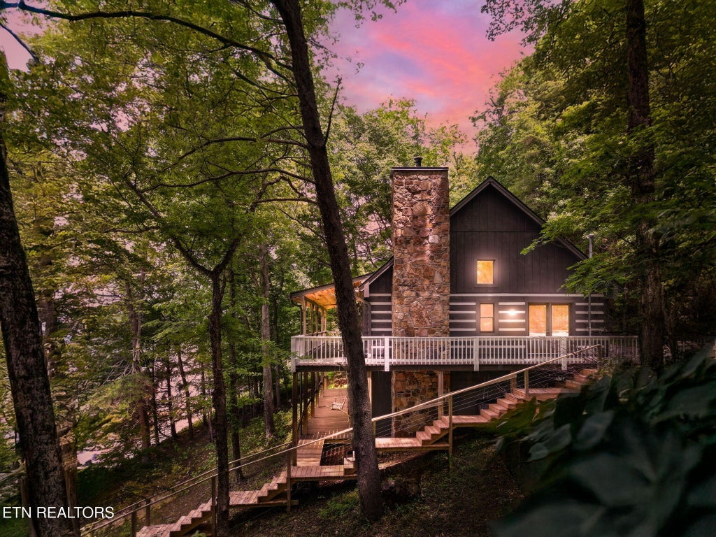 Photo of 1226 Buzzard Roost Rd, Spring City, TN 37381 (MLS # 1304109)