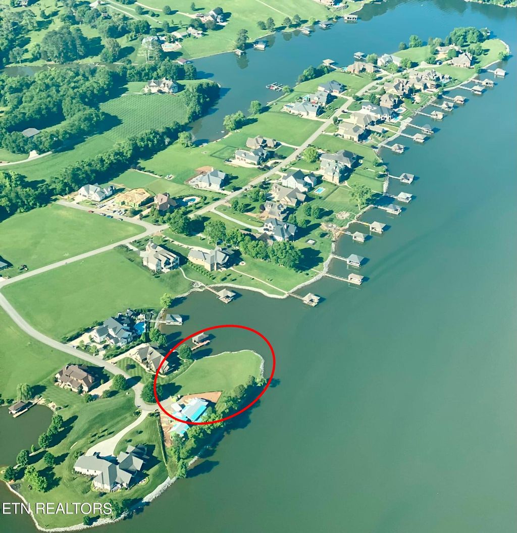 Photo of 25 Spoondrift Court, Louisville, TN 37777 (MLS # 1271921)