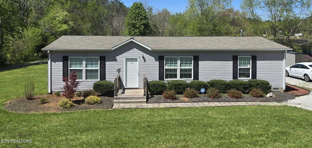 Photo of 795 Hawkins Rd, Sweetwater, TN 37874 (MLS # 1306977)
