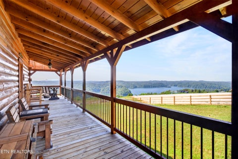 Tiny photo for 121 Bluegill Rd, Hilham, TN 38568 (MLS # 1355997)