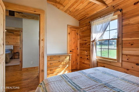 Tiny photo for 121 Bluegill Rd, Hilham, TN 38568 (MLS # 1355997)