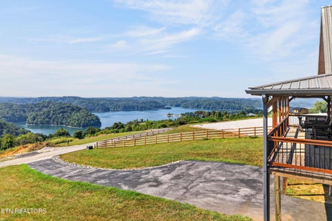 Tiny photo for 121 Bluegill Rd, Hilham, TN 38568 (MLS # 1355997)