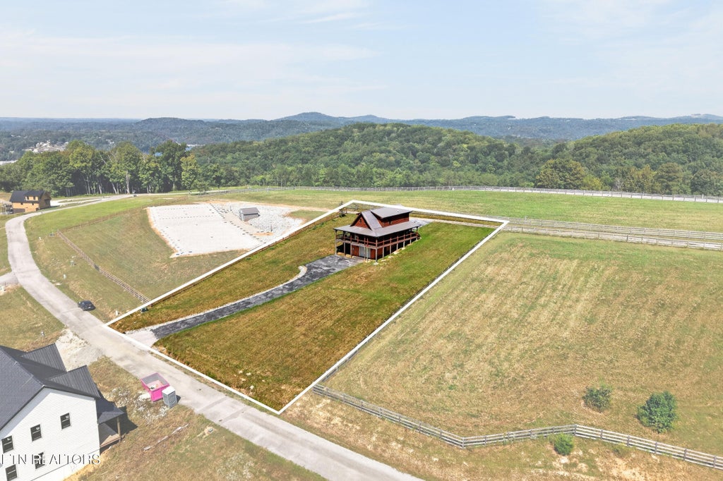 Photo of 121 Bluegill Rd, Hilham, TN 38568 (MLS # 1355997)