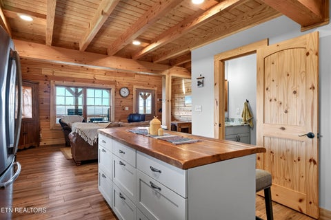 Tiny photo for 121 Bluegill Rd, Hilham, TN 38568 (MLS # 1355997)