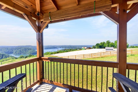 Tiny photo for 121 Bluegill Rd, Hilham, TN 38568 (MLS # 1355997)
