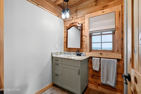 Tiny photo for 121 Bluegill Rd, Hilham, TN 38568 (MLS # 1355997)