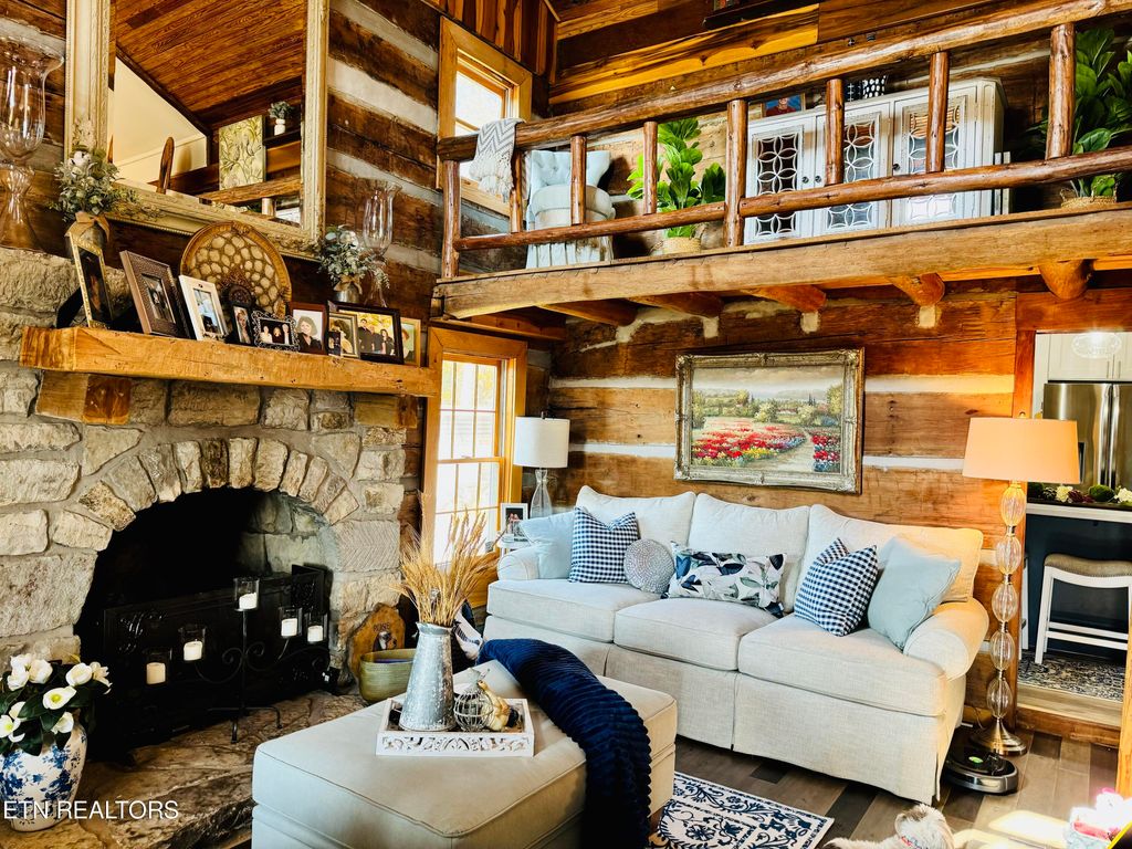 Photo of 154 CEDAR Lane, New Tazewell, TN 37825 (MLS # 1245460)