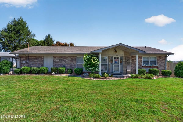 496 SUNSET DR, SPARTA, TN 38583 - Image cba019c3cdecac21d3f8979bcdf00405/1406559592