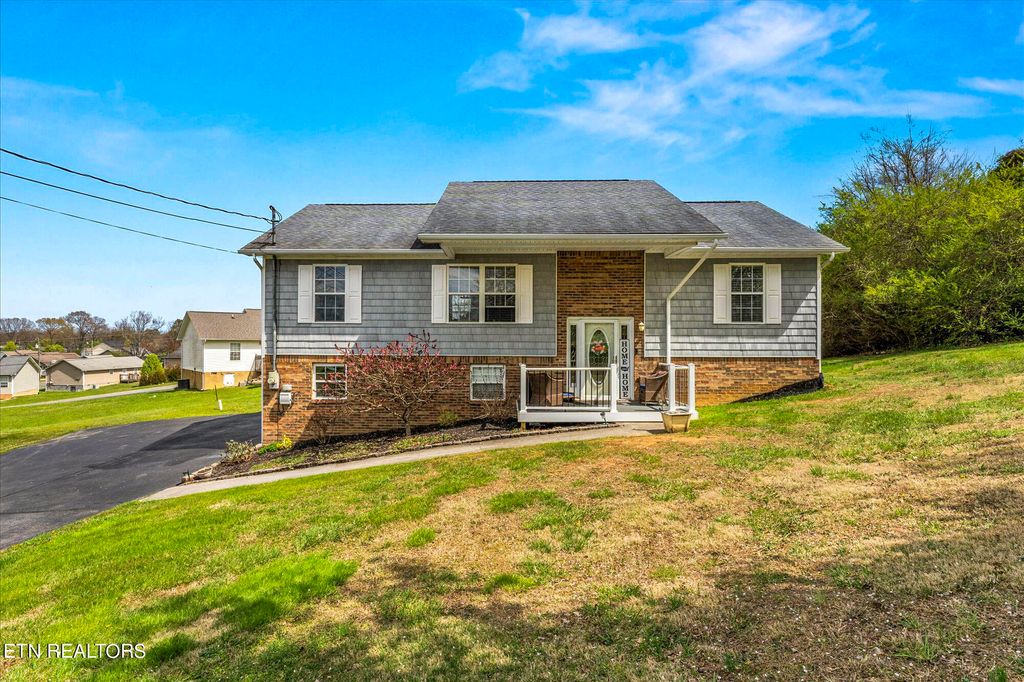 Photo of 3020 Christopher Drive, White Pine, TN 37890 (MLS # 1257395)