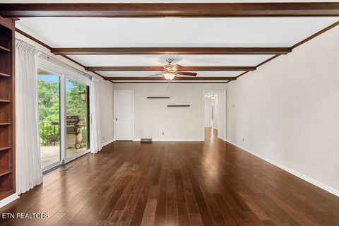 Tiny photo for 643 Broome Rd, Knoxville, TN 37909 (MLS # 1312368)