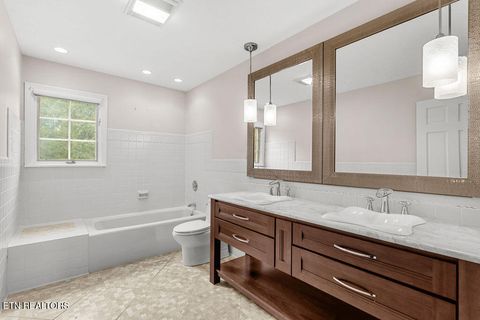 Tiny photo for 643 Broome Rd, Knoxville, TN 37909 (MLS # 1312368)