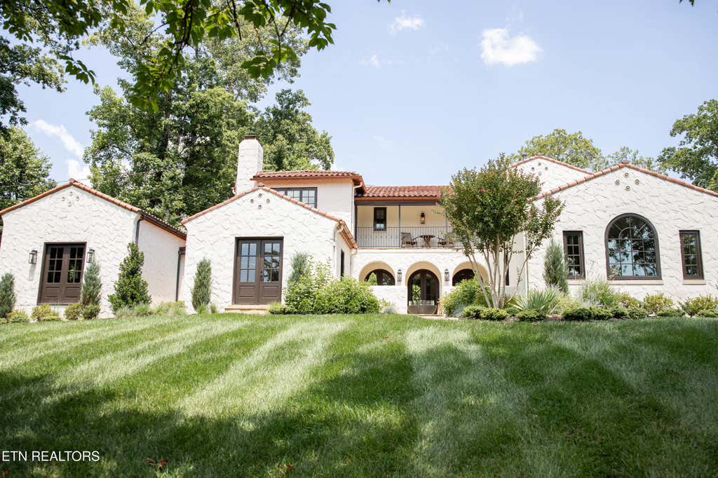 Photo of 926 Keowee Ave, Knoxville, TN 37919 (MLS # 1347374)