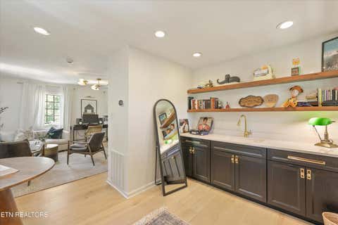 Tiny photo for 926 Keowee Ave, Knoxville, TN 37919 (MLS # 1347374)