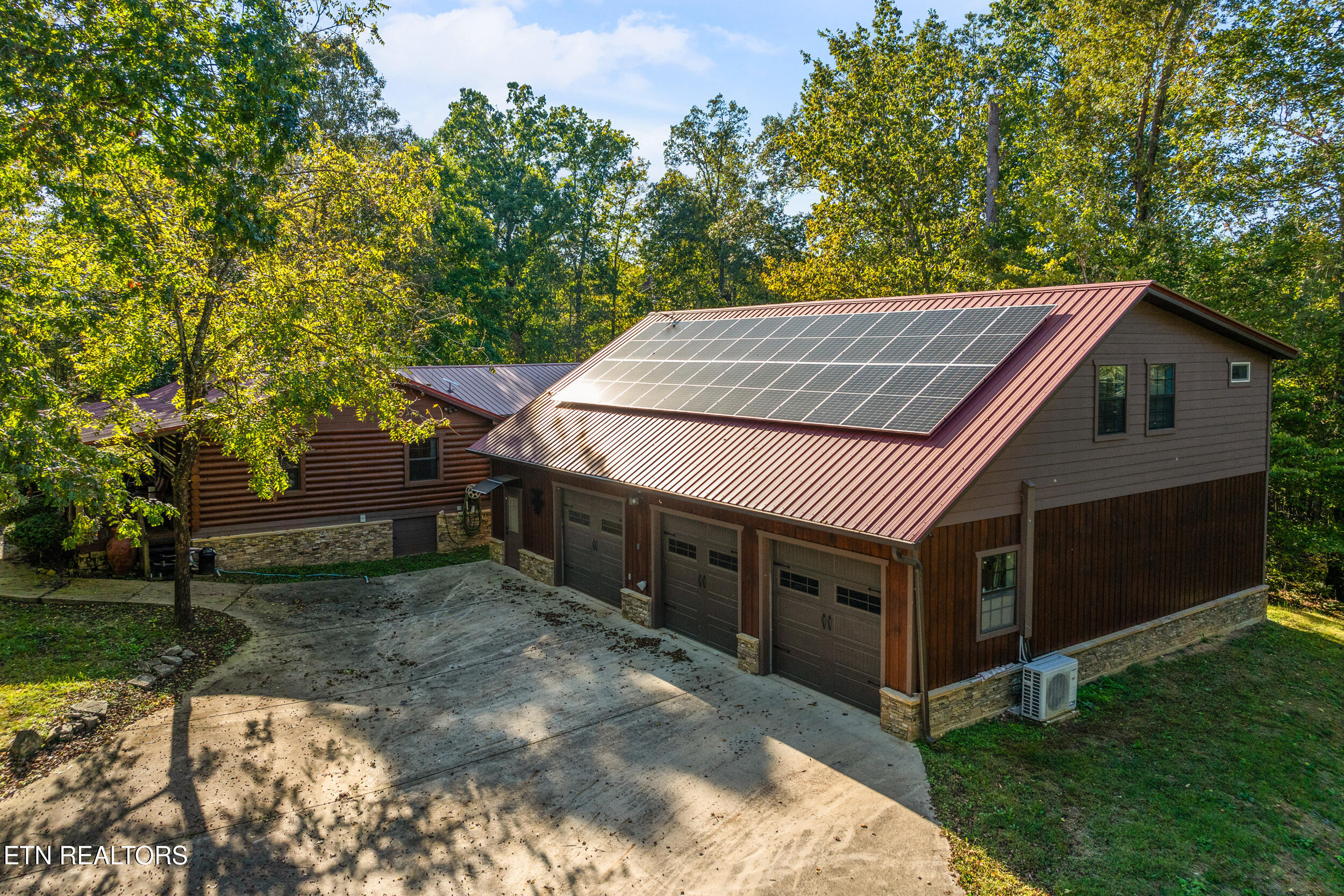 228 Pattie Gap Rd