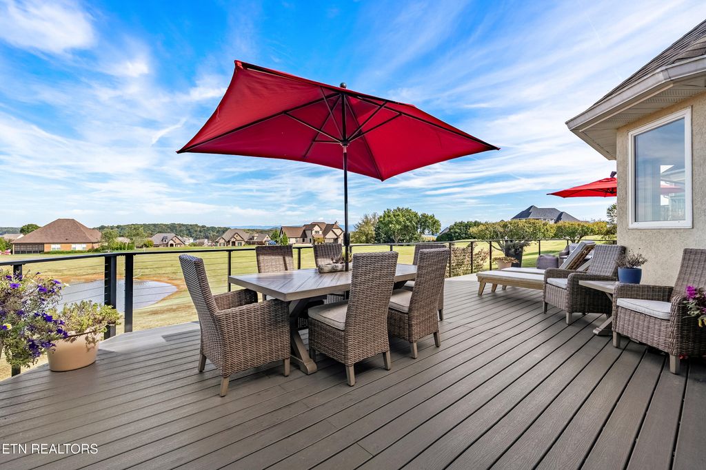 Photo of 211 Osprey Circle, Vonore, TN 37885 (MLS # 1316550)