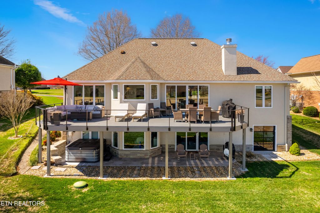 Photo of 211 Osprey Circle, Vonore, TN 37885 (MLS # 1316550)