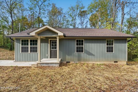 Photo of 705 New Clear Branch Rd, Rocky Top, TN 37769 (MLS # 1319482)