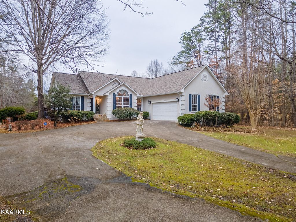 Photo of 298 Petit Lane, Wartburg, TN 37887 (MLS # 1215114)