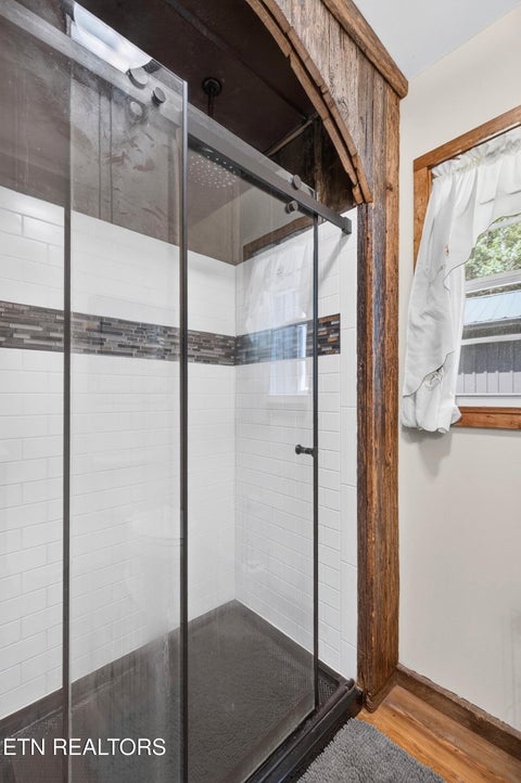 Tiny photo for 9089 Highway 66, Sneedville, TN 37869 (MLS # 1356076)
