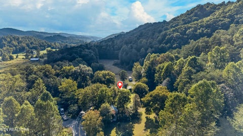 Tiny photo for 9089 Highway 66, Sneedville, TN 37869 (MLS # 1356076)