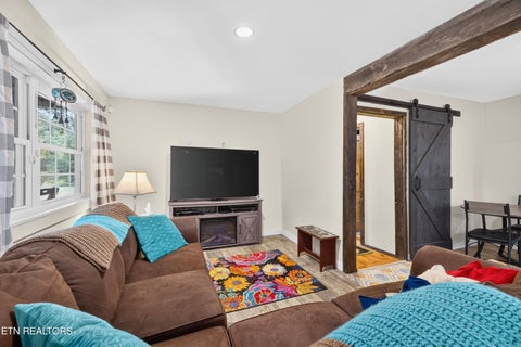 Tiny photo for 9089 Highway 66, Sneedville, TN 37869 (MLS # 1356076)