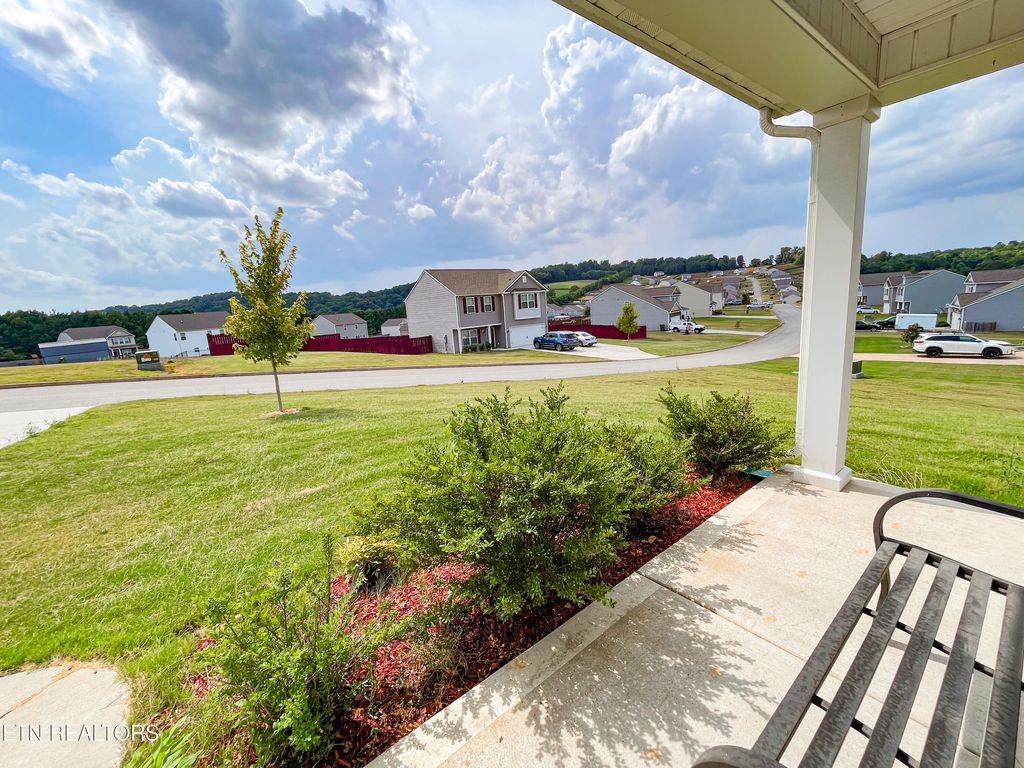 Photo of 2906 Sagegrass Drive, Louisville, TN 37777 (MLS # 1270438)