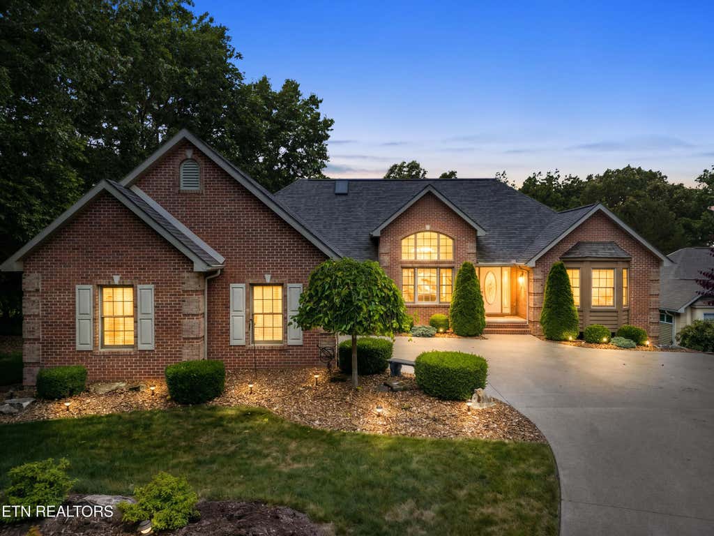 Photo of 106 Mariners Drive, Crossville, TN 38558 (MLS # 1345061)