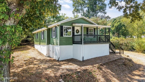 Photo of 615 Butler Mill Rd, Oliver Springs, TN 37840 (MLS # 1355036)